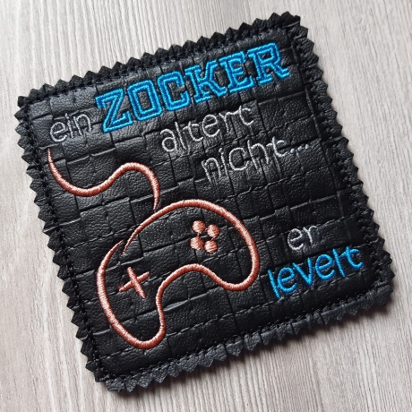 Ein Zocker altert nicht Mugrug Untersetzer für Gamer 5 Dateien