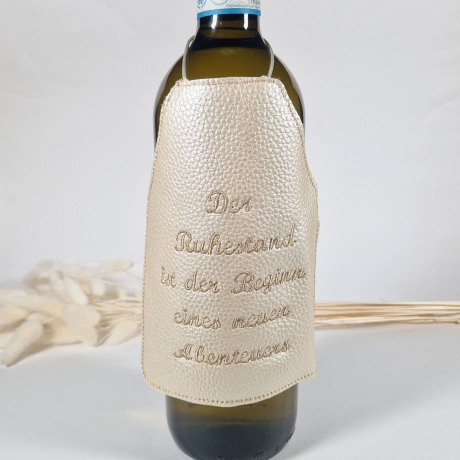 Flaschenschürze Wein Weib Gesang Stickdatei 3 Versionen 12x15cm 
