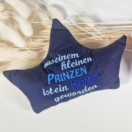 Stickdatei Kronenkissen Prinz ITH Kissen Krone Text und Blanko