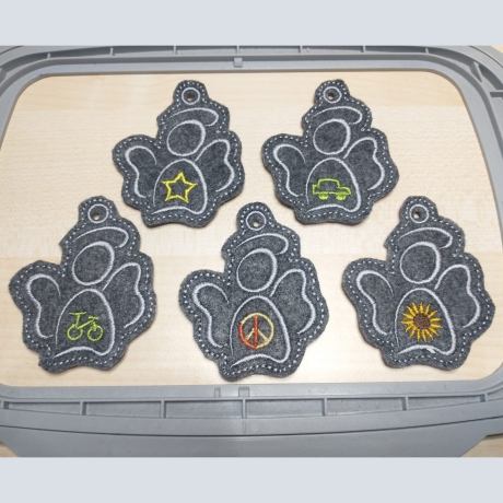 10x Schutzengel ITH Anhänger Stickdatei Symbole Achtsamkeit 