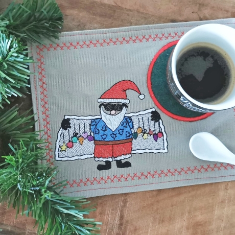 Stickdatei Kugeldealer Solo Weihnachtsmann mit Kugeln ab 10x10cm