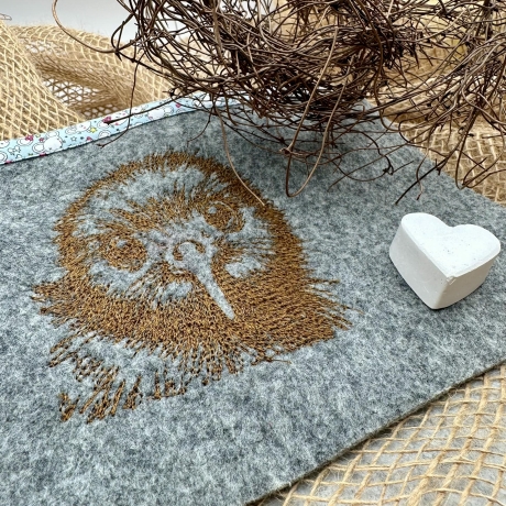 Ferberline Stickdatei Scribble Kiwi Bindi ab 10x10