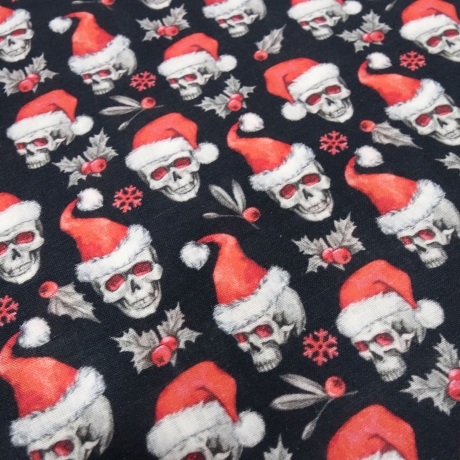 Stoff Baumwolle Popeline Totenkopf Weihnachtsmütze schwarz rot