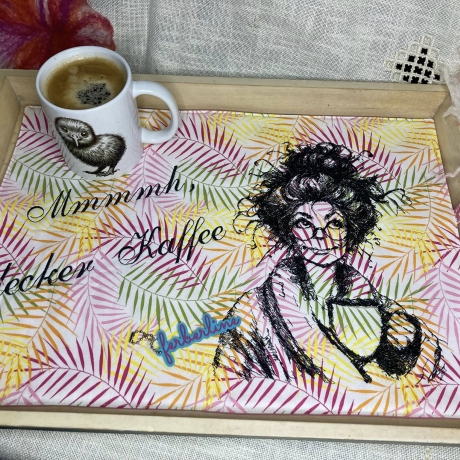 Ferberline Stickdatei Scribble Kaffetante ab 13x17