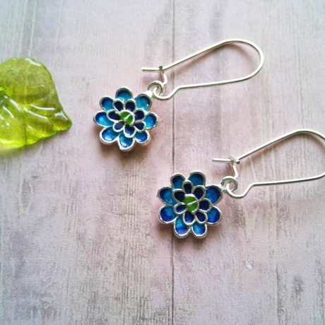 Ohrringe aus 925er Sterling Silber und Blume Anhänger mit Emaille