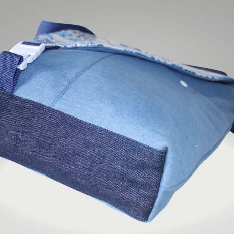 Umhängetasche Damen-Jeanstasche-blaue Tasche-handmade-Stofftasche