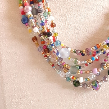 Mehrstrang-Kette mit 7 Stängen Perlen-Kette bunte Kurzkette