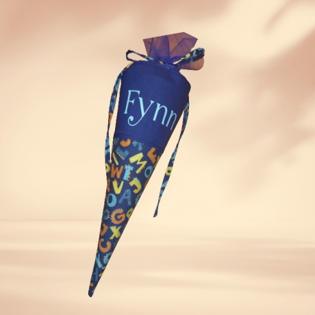 Schultüte mit Namen / Vorschultüte mit Namen - Buchstaben