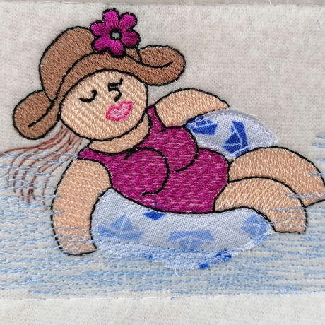 Badefrau mit Schwimmreifen Stickdatei mit Applikation