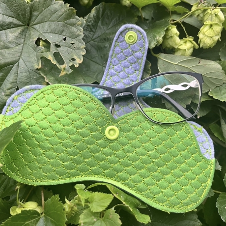 Brillenetui - Stickdatei by Michis Textilatelier