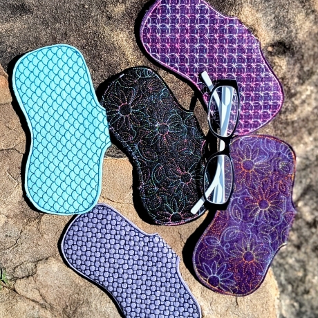 Brillenetui - Stickdatei by Michis Textilatelier