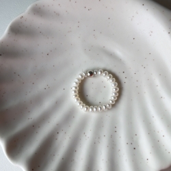 Marigria Jewelry - Perlenring Pequeno  Marigria Jewelry - Perlenring Pequeno