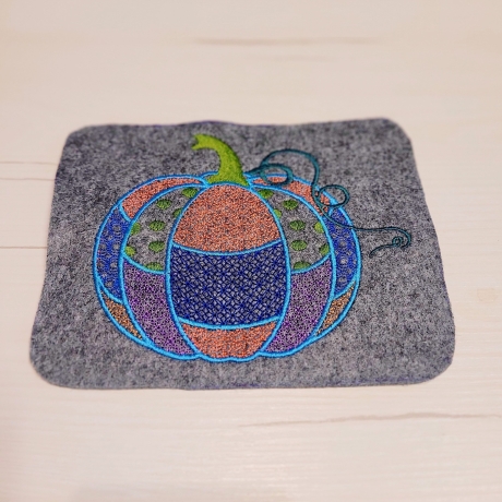 Kürbis Deko   -  Stickdatei bei Michis Textilatelier