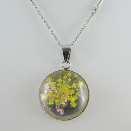 Kette mit Cabochon Blüte Gelb (567)