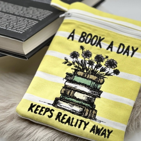 Ferberline Stickdatei Scribble A Book a Day ab 12x16