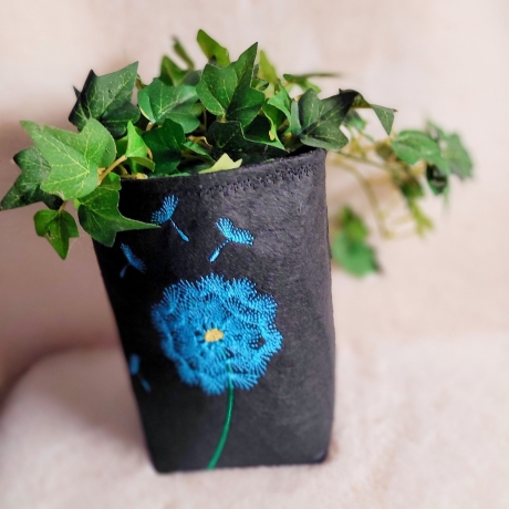 Pusteblume - Stickdatei bei Michis Textilatelier