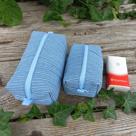Gestepptes Boxy Täschchen Blau-Weiß gestreift klein | handgemacht