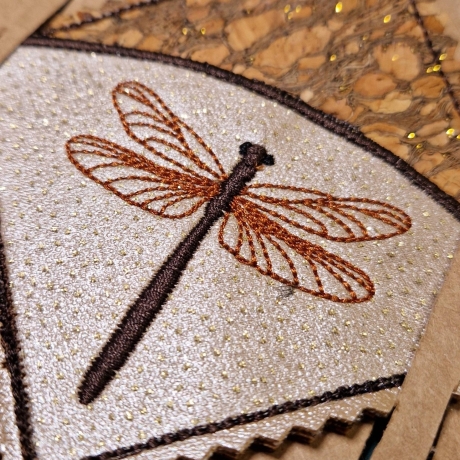 Buchecke   -  Stickdatei bei Michis Textilatelier