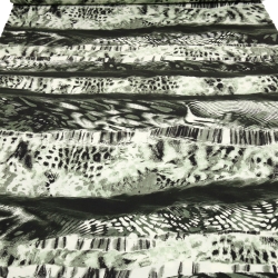 Stoff Viskose Jersey Abstrakt Tierfell Design grüngrau schwarz