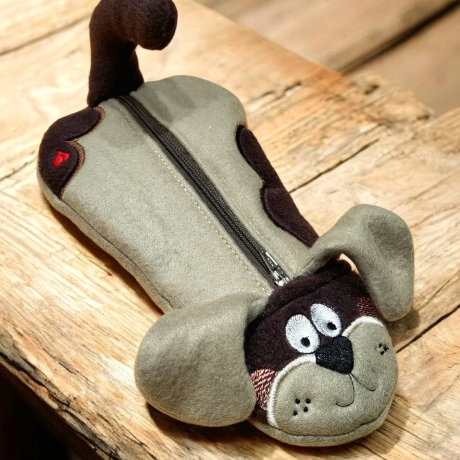 Doggy Mäppchen – handgemachtes Hunde PencilCase