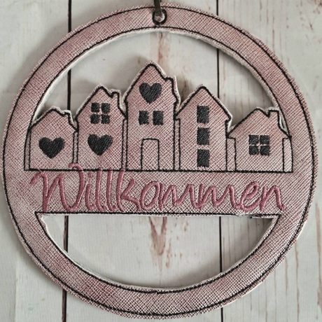 Ferberline Stickdatei Häuserkränze ab 13x13cm