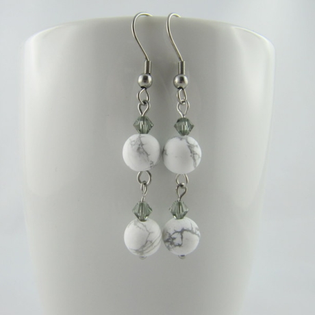Kette und Ohrringe Perlen Howlith Weiß (645)