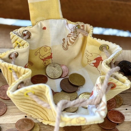 Kleingeldheld ITH  -  Stickdatei bei Michis Textilatelier