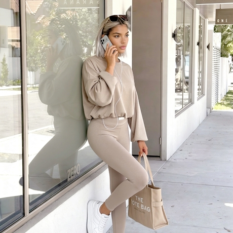 Beiger 2-Teiler Jogger Anzug Jogpants & Pullover XS/S & M/L