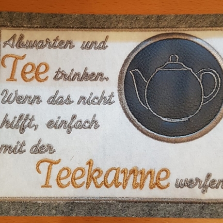 Ferberline Stickdatei Tassenteppich Mug Rug Teekanne 13x18