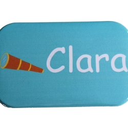 Namensschild Name personalisiert eckig Button Pirat