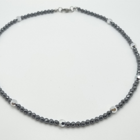 Kette Hämatit / Swarovski® Kristalle Anthrazit / Silber (726)