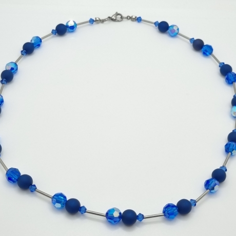 Kette Polariskette Kristalle Blau Perlen (740)