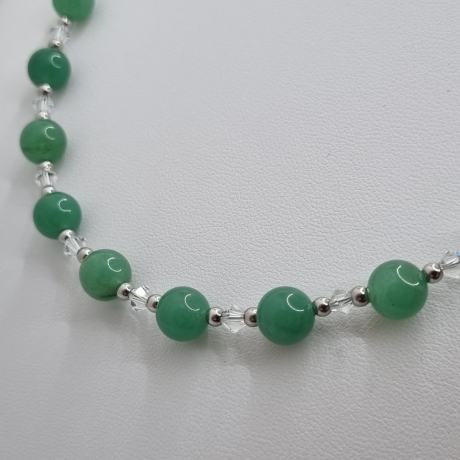 Set Kette Armband Ohrringe Jade Perlen Grün (768)