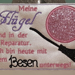 Ferberline Stickdatei Mug Rug Besen 13x18cm plus Bonus