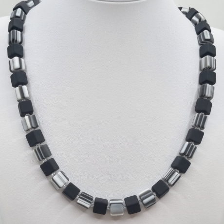 Kette Polaris Schwarz / Weiß Zebra gestreift Polariskette (795)