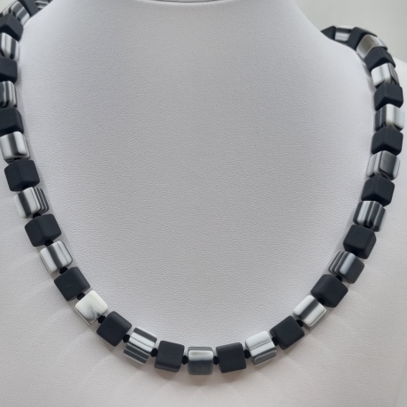 Kette Polaris Schwarz / Weiß Zebra gestreift Polariskette (795)