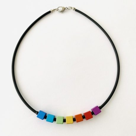 Kette Aluminium Würfel Regenbogen