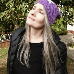 Beanie Star Gr. 50-54 lavendel/natur