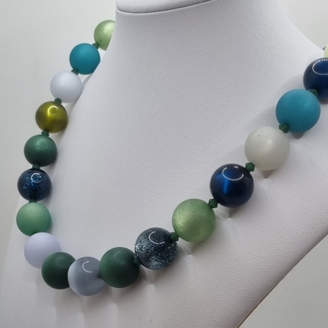 Polariskette Grün Blau mit Kristallen | Perlenkette (834)