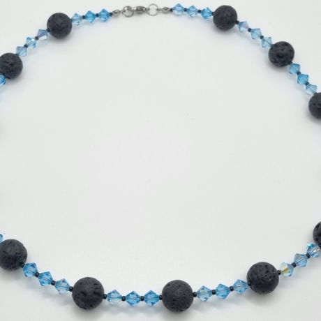 Handgemachte Lavaperlen Kette mit Bicone Kristallen Blau (837)