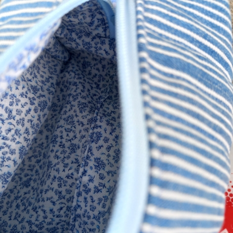 Gestepptes Boxy Täschchen Blau-Weiß gestreift klein | handgemacht