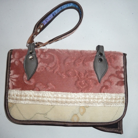 außergewöhnliche Handtasche rosa klein Unikat Clutch Handarbeit 