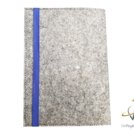 Mutterpasshülle *Häschen blau* Namensbestickung möglich