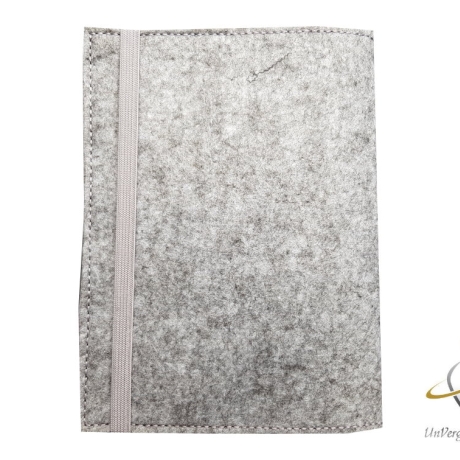 Mutterpasshülle *Hasenkönigin* Namensbestickung möglich