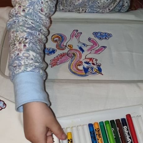 Einhorn Stickdatei – Ausmalmotiv für Kinder & kreative Regentage