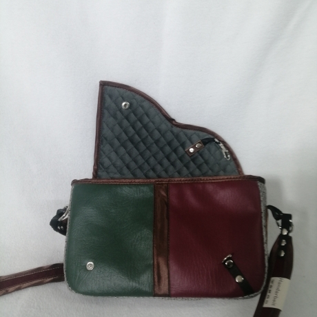 Handtasche rot silber  Unikat Schultertasche Upcycling Qualität