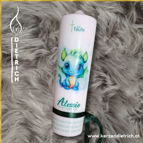 Taufkerze A33  | süßer Baby Drache | grün/blau | mit Spruch