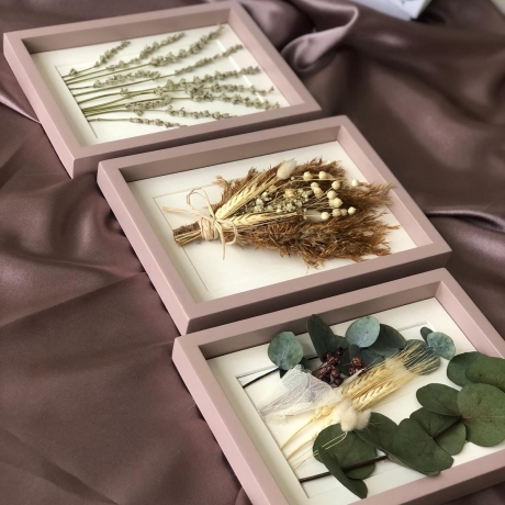 Bilderrahmen mit dekorierten Pampasgras Trockenblumen 3èr Set