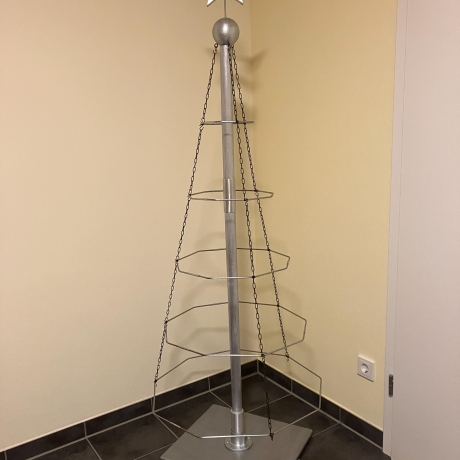 Weihnachtsbaum handgefertigt aus Holz und Metall 185 cm hoch 