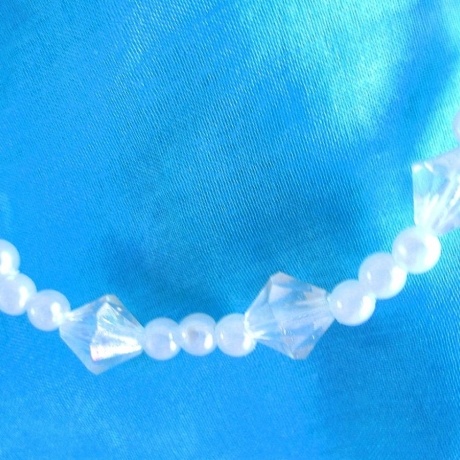 Perlenarmband♥Weiss-Transparent♥einfach schön von Hobbyhaus